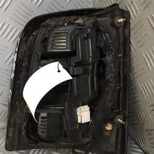 Feu arriere principal gauche