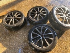 Jeu de 4 jantes  VOLKSWAGEN