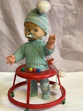 Poupée bébé vintage avec