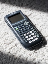 Caculatrice TI-82 Advanced
