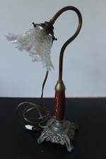 Ancienne lampe de chevet avec