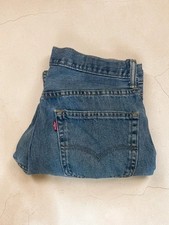 Jean Levi’s Bleu – Coupe