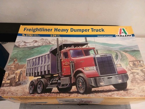 Maquette camion freightliner - maquette,