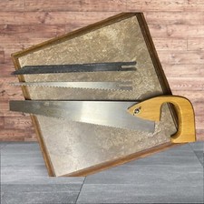 ANCIENNE SCIE A BOIS ÉGOÏNE