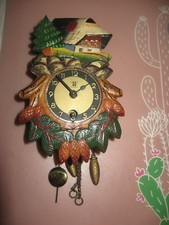 ancienne horloge miniature