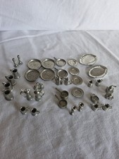 Lot 36 Miniatures Dinette