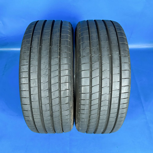 Pneus été 225 40 r18 - 225,