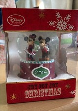 Disney Mickey & Minnie Snow