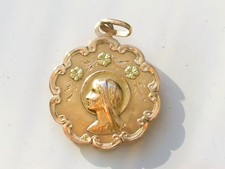 BELLE MEDAILLE DE LA VIERGE ANCIENNE 1900 en OR 18K 750 / Diamètre 2,2cm