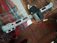 Lève-vitre électrique por... Gauche MERCEDES-BENZ Classe A Lunga (V168) 140 Mnv