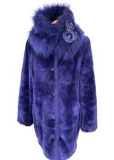 Save The Queen Magnifique