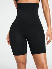 Short gainant taille haute