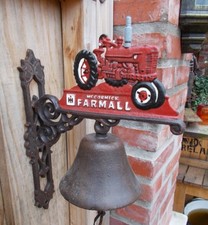 CLOCHE DE PORTE TRACTEUR
