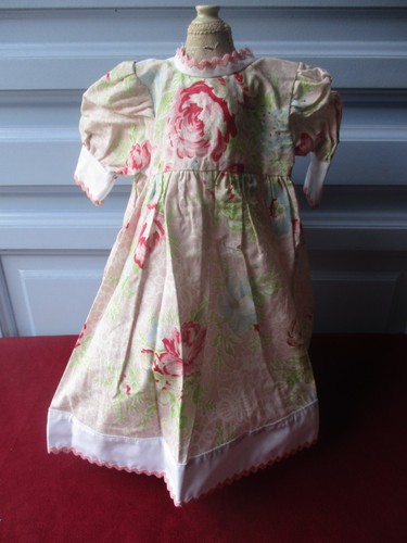 Robe tissu fleuri - tissu,