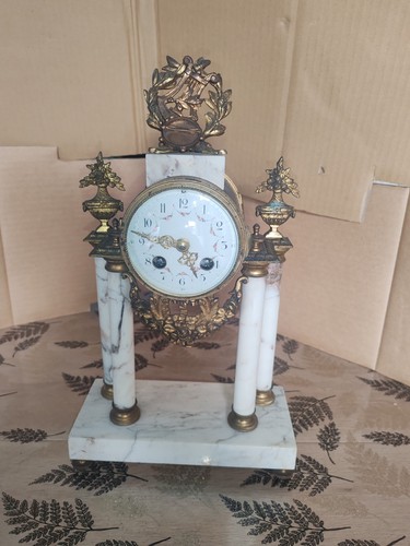 Jolis ancienne pendule - ancienne,
