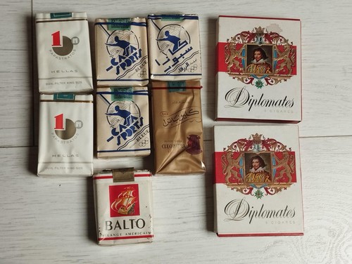 Lot paquets cigarettes - lot, de