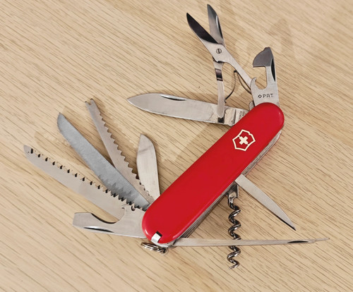 Victorinox swiss army knife - army,