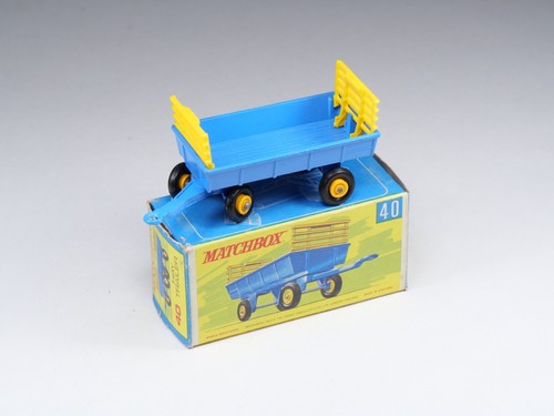 Matchbox hay trailer - matchbox,