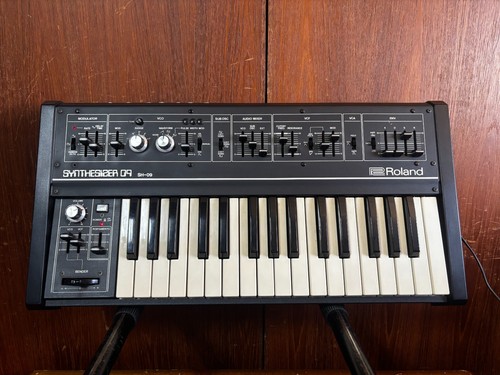 Roland synthétiseur - roland,