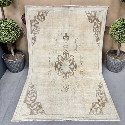 Tapis salon beige - tapis,