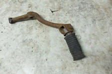 76 Suzuki GT 500 GT500 front right foot rest peg and mount