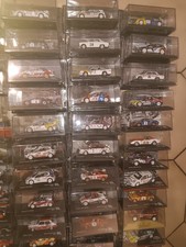 74 voitures de collection miniatures