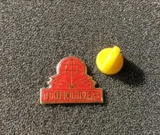 Pin's tout l'univers book livre - Pin Pins L15