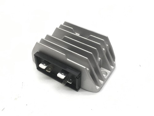 Régulateur tension 12v - tension,