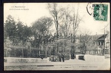 RARE Old Postcard MONTDIDIER (Somme) SQUARE ENTRANCE GRID 