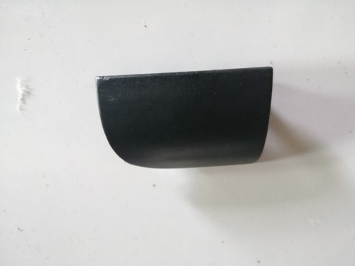 Cache sous grille - , de