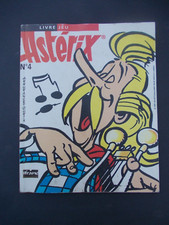 ASTERIX UDERZO GOSCINNY album