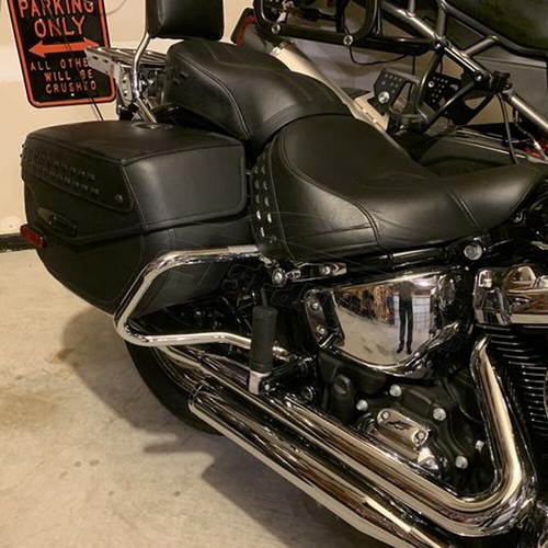 Saddlebag guard crash - saddlebag,