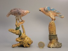 RESINE - 2 AIGLES OU BUSES SUR