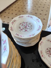 service de table complet vaisselle porcelaine