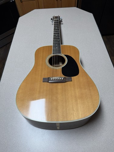 1999 martin guitar - martin,
