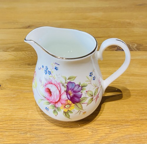 Pot lait crémier fleuri - pot,