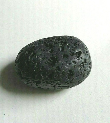 Pierre roulée basalte lave - roulée,, basalte,
