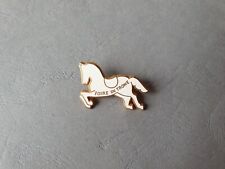 Pin's CIRQUE / FAIRGROUND / MAGIC - Horse Ride-On Throne Fair signed decal