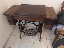 Vintage Singer Machine a Coudre D'époque