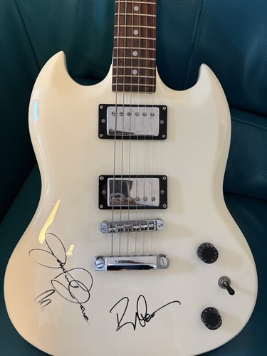 California electric guitar - california,