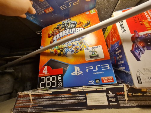 Boite console ps3 skylanders - console,