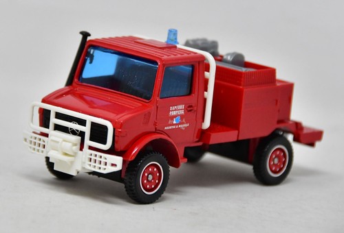 Camion mercedes unimog - mercedes,