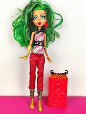 Monster High Doll Jinafire Long New Scaremester