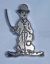 Pin's Charlot , Charlie