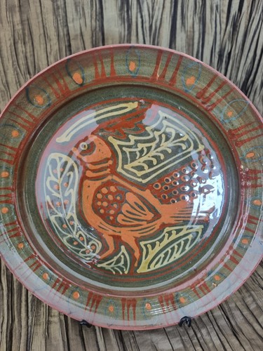 Plat assiette signé terre - assiette,