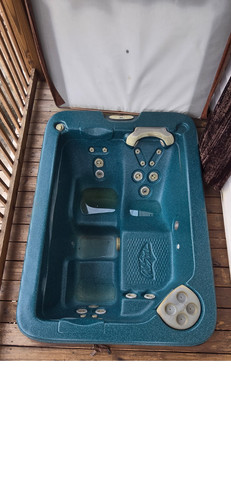 Hot tub spa jacuzzi - hot,