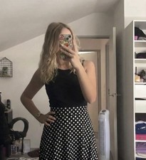 Robe longue noire et blanche