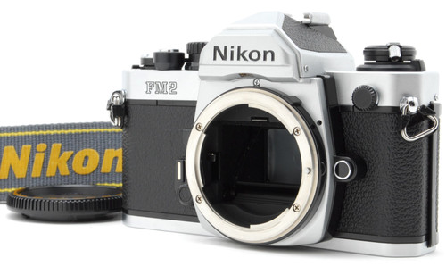 Near mint nikon - [near, new