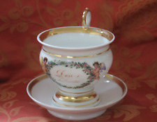 Grande tasse à chocolat en porcelaine de Paris, XIXe siècle (1)