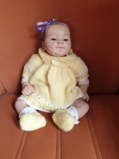 Poupee realiste membres en silicone corps en tissu